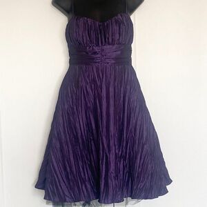 Purple Sweetheart Neckline Wedding Guest Dress Size 8